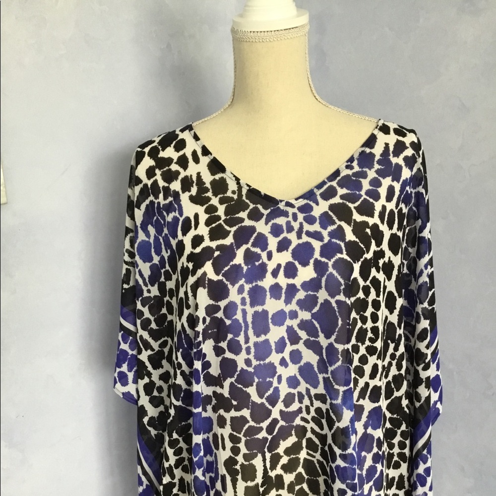 Chico’s Travelers Collection tunic